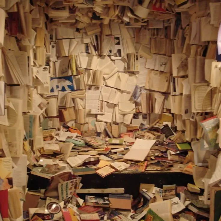 code-0001의 걸어다니는책(real)