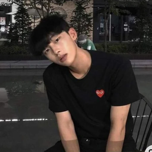 공찬유