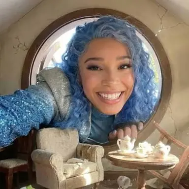Profile image of Chloe Charming
