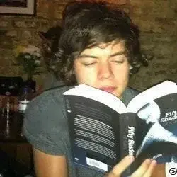 SpikyPlank4773의 fetus Harry Styles