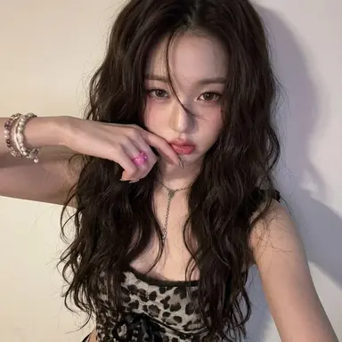 Profile image of Wonyoung