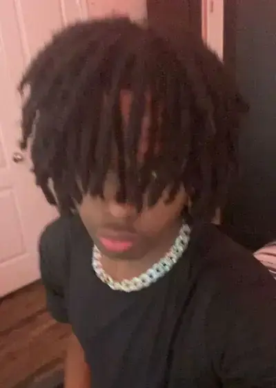 CreamySpear7143의 Dreadhead boyfriend