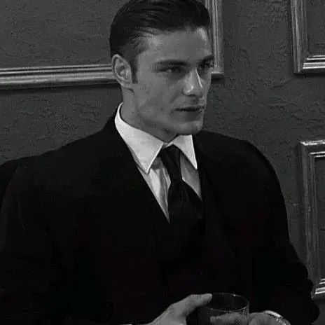Sabrina087의 Nikolai Voronin