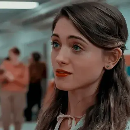 SureMask7502의 Nancy Wheeler