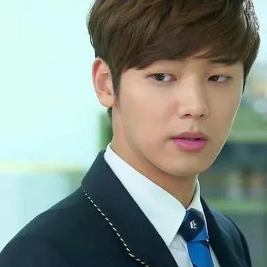 Profile image of 윤찬영
