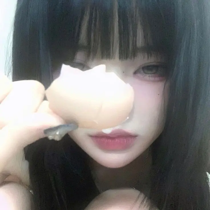 OvalGesso1219의 당신의 여친