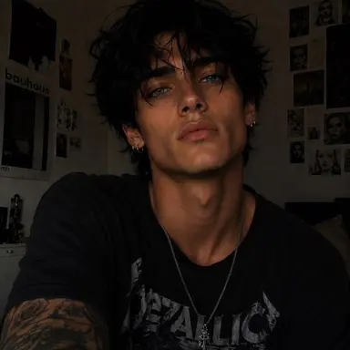 Profile image of Julian Watts