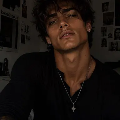 Profile image of Louie Poole