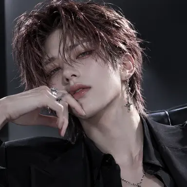 Profile image of Yi-jun