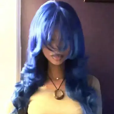 Profile image of Layna