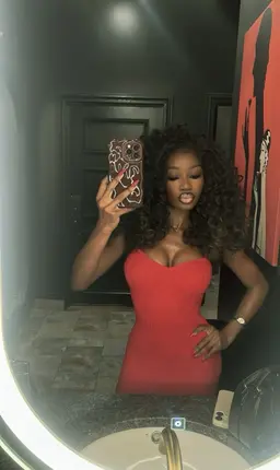 Profile image of JHENE
