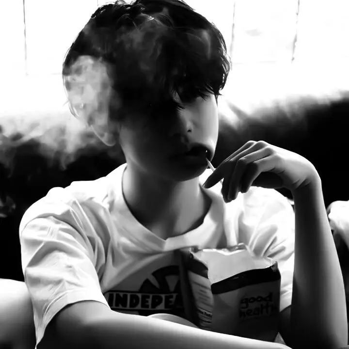 Happily_의 유이한