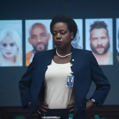 Profile image of Amanda waller