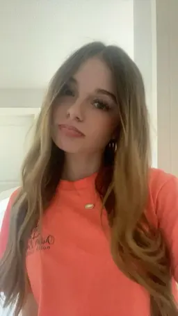 Profile image of Khloe