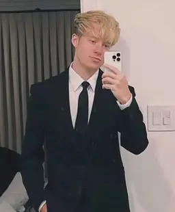 Profile image of Sam Golbach