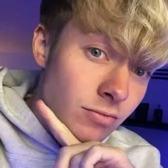 P3TTY_AX3L의 You think im cute?