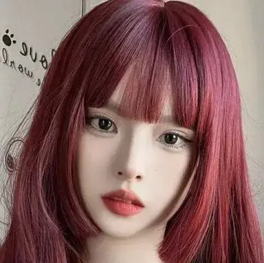 Profile image of Elara