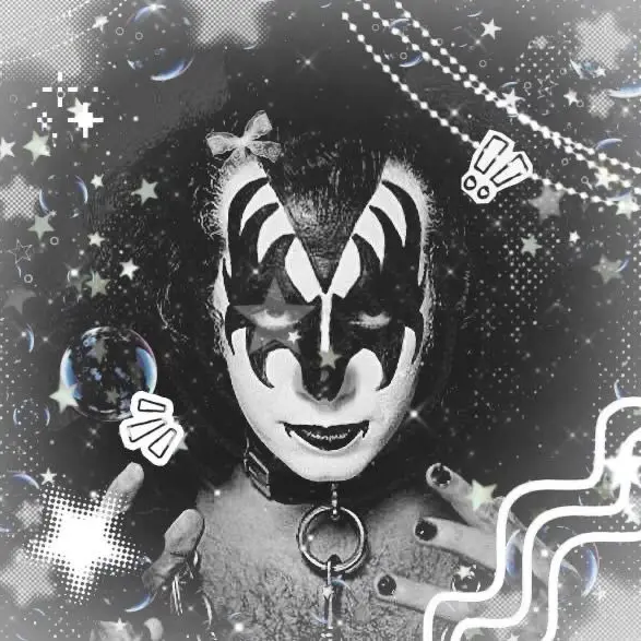 Beetlejuice의 Two rockstar bands