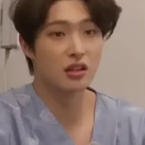 QQUU._.11yxm의 송민기