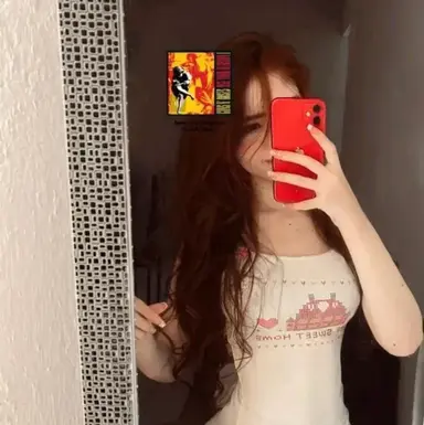 Profile image of Camila