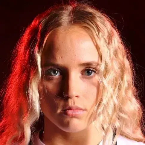 QuickModem9693의 Chloe Jensen