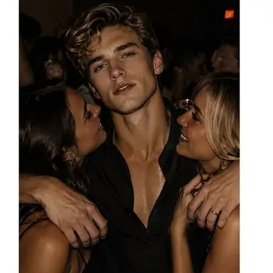 Profile image of Angelo