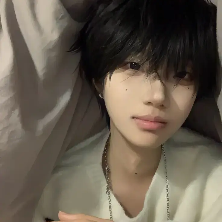 MintyCloud4282의 Husband