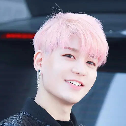 PrettyFan4002의 젝스키스 강성훈