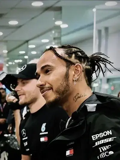 SnugThrow3469의 Owen Sinclair