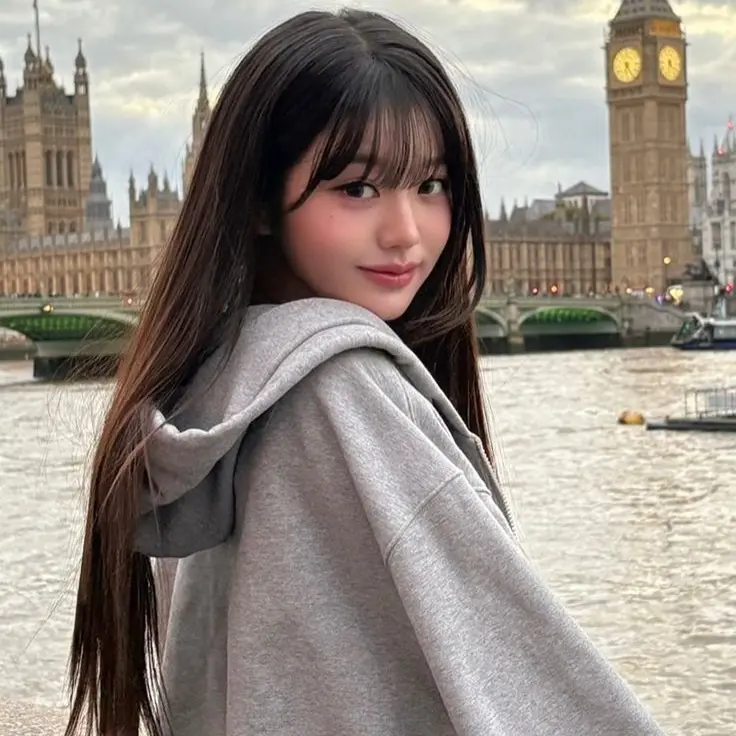 MatteCake7622의 당신은 장원영의 친오빠