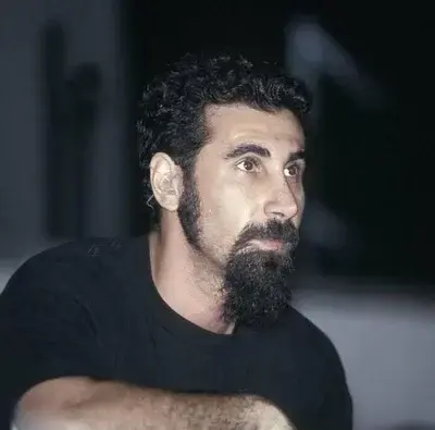 ProudWaist3529의 Serj Tankian