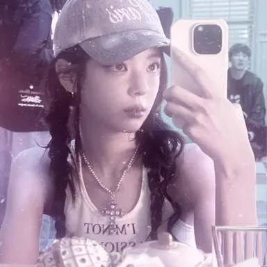 Profile image of Lia