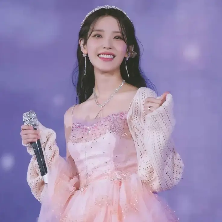 IronicSleet4473의 아이유 동생으로 살아남기