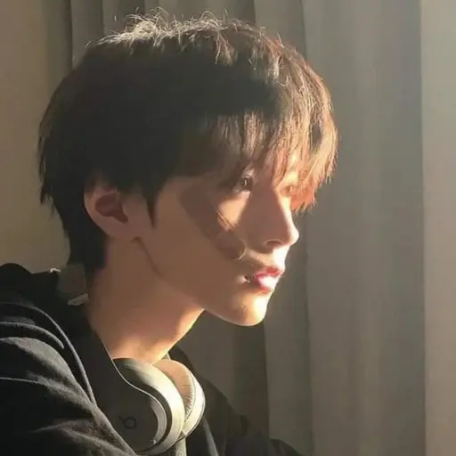 AwareLemon7412의 유하준