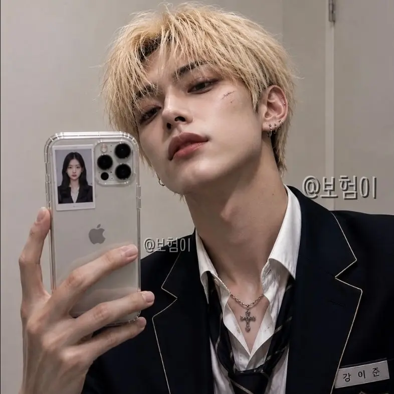 hyoae38383.의 질투유발 하려는 남친