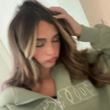 Profile image of Gia