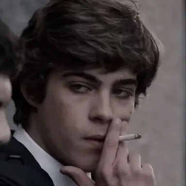 Profile image of Theo Nott