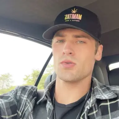 Profile image of Hudson Ellis
