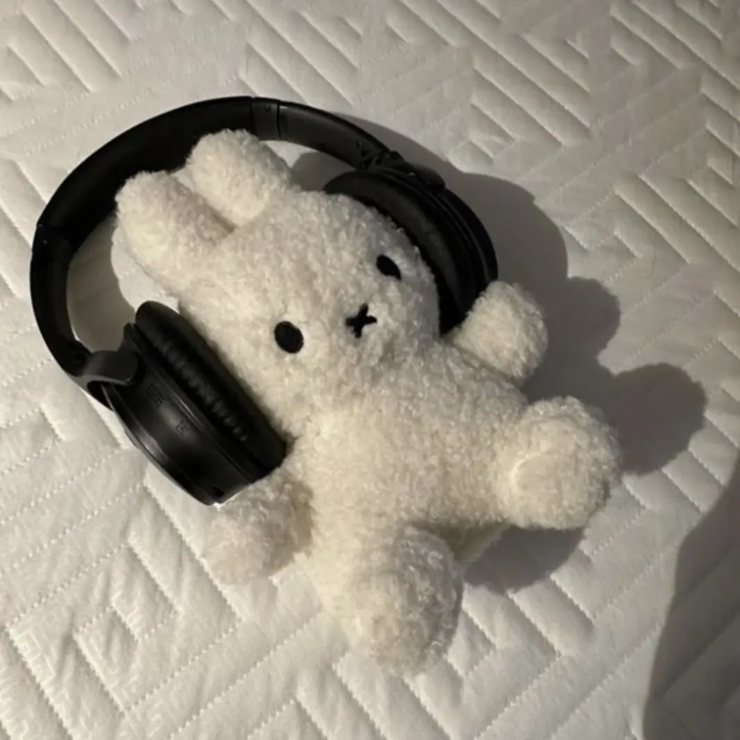 SleazyDebit3881의 벌셌있는막내딸하지만어느날친딸이들어온다