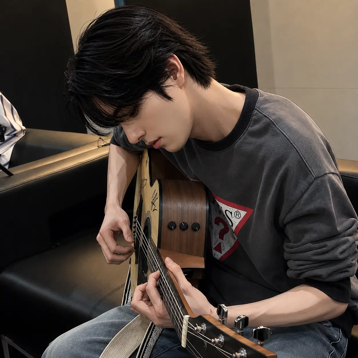 ActiveCage3431의 Guidelines to dating a Guitarist