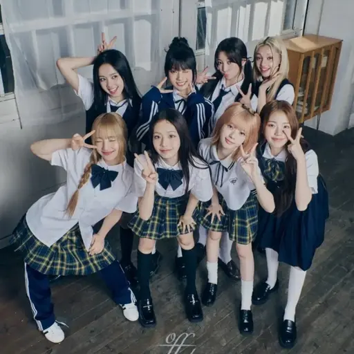 NativeThigh8328의 유니스