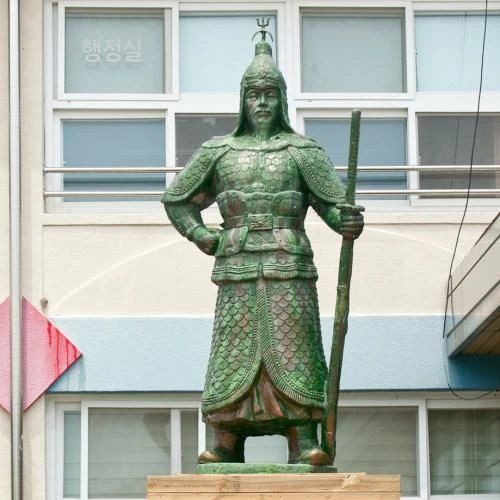 이순신장군 동상