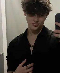 Profile image of J