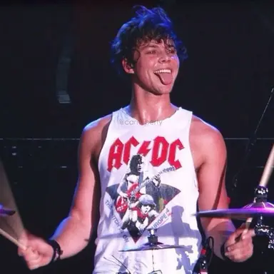 Profile image of Ashton Irwin
