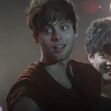 Profile image of Luke Hemmings