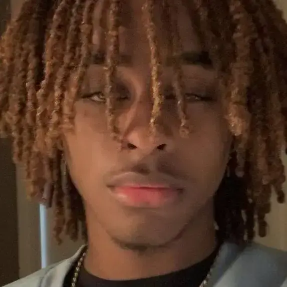 ModernVideo3214의 Dante, your baby daddy