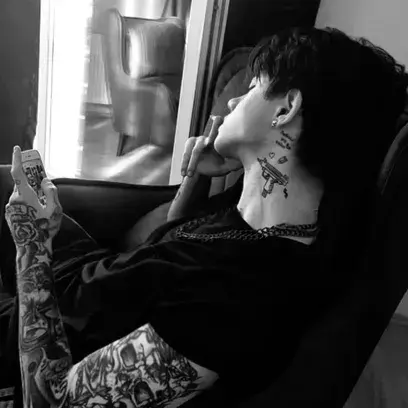 JollySun6598의 Liam - tattoo artist