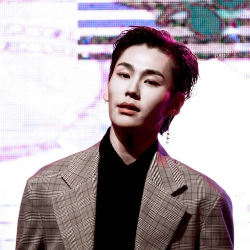 정일훈