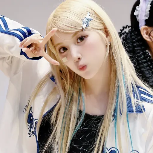 NSWER_NMIXX의 NMIXX 김지우