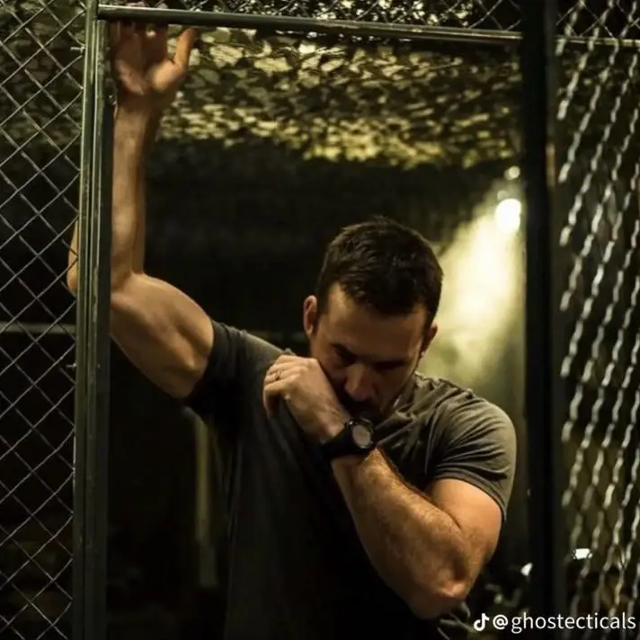 TrendyFeast2070의 Barry Sloane